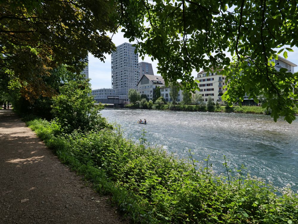 Schlauchboot auf der Limmat