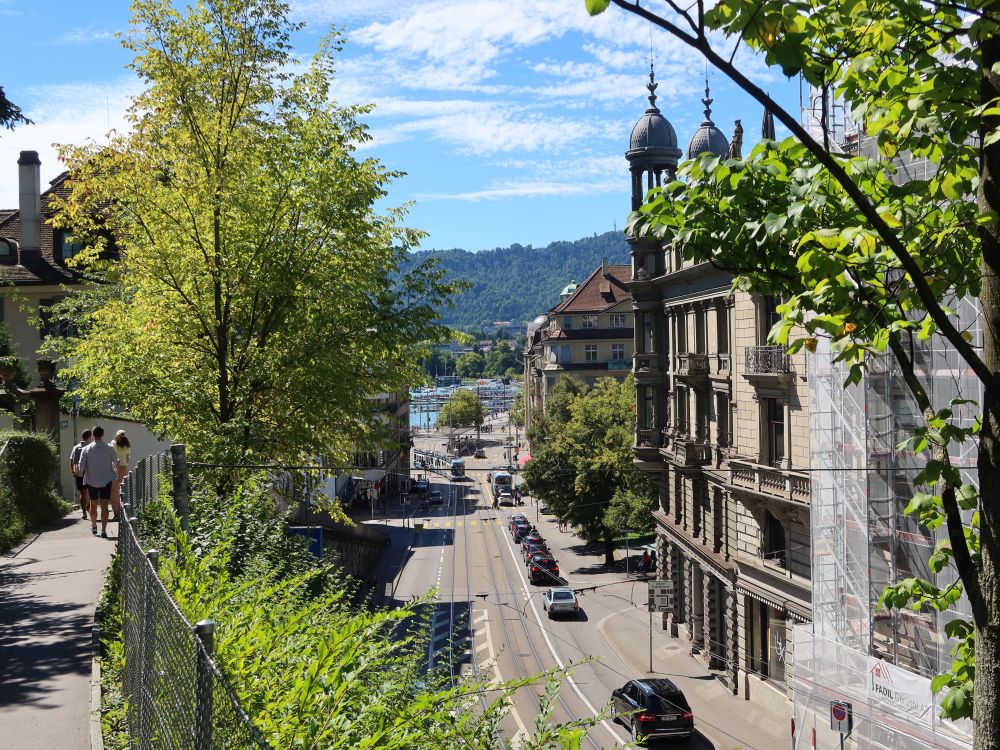 Caroline-Farner-Weg über der Rämistrasse
