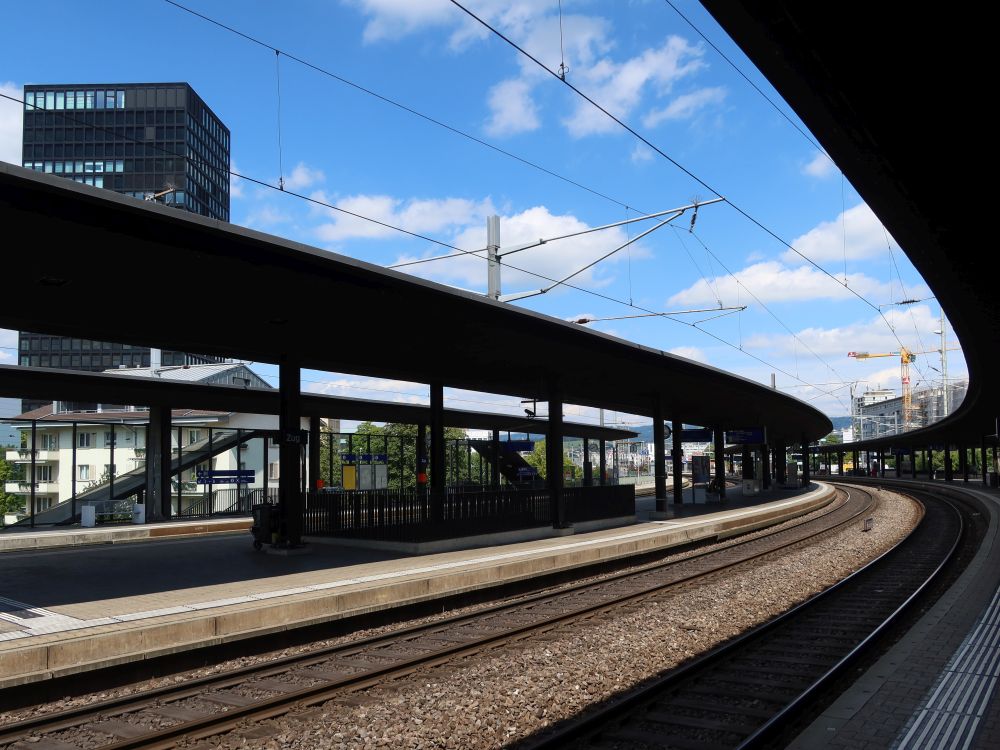 Am Bahnhof Zug